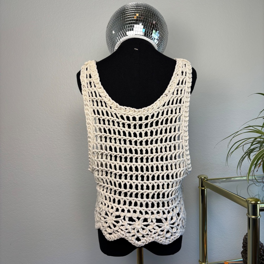 Lulus Weekend Festivals Crochet Cropped Tank Top, Beige Large Boho Hippie 70s - Picture 6 of 16